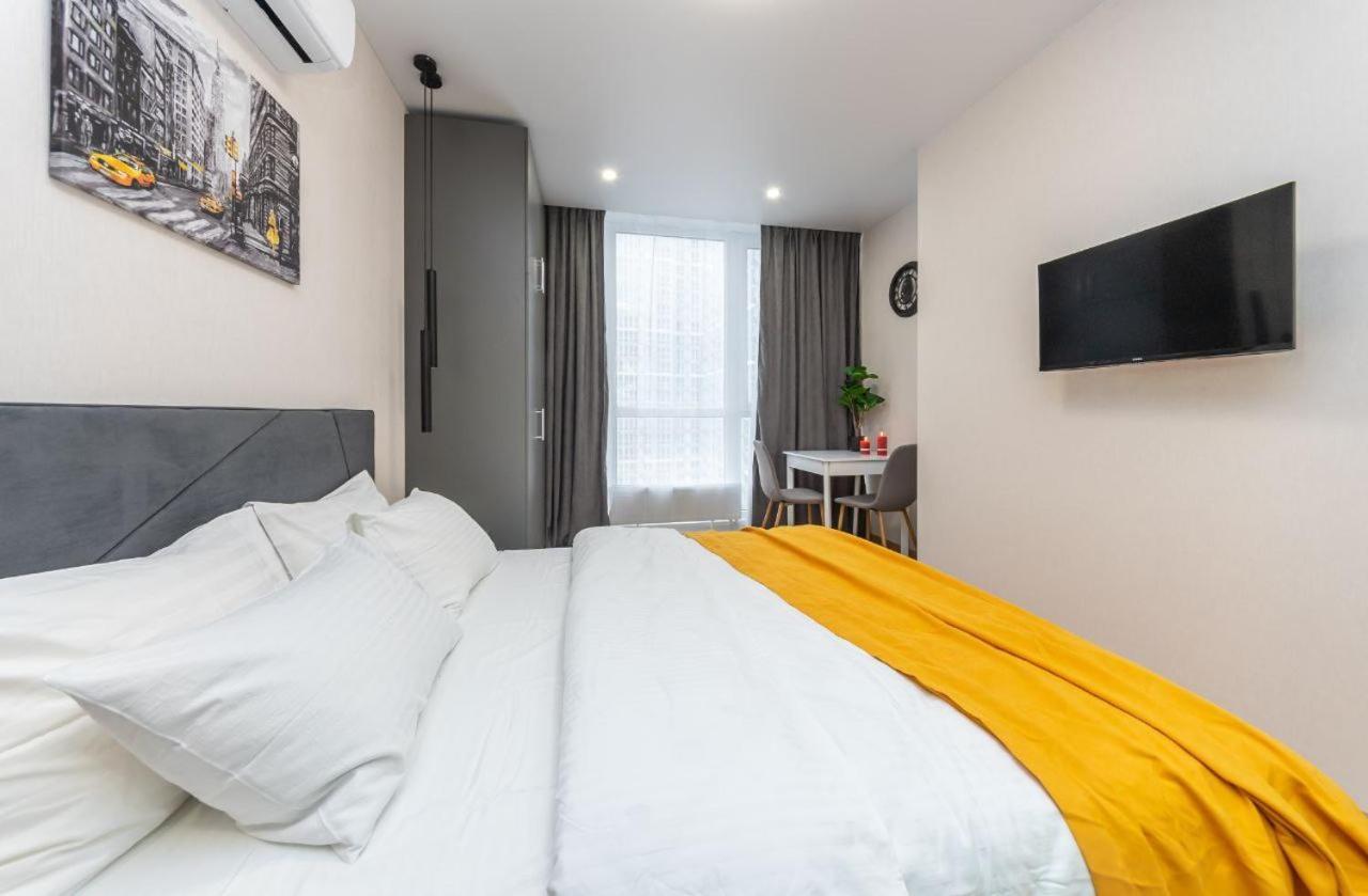 Your Apartment Kharkivska Kiev Extérieur photo